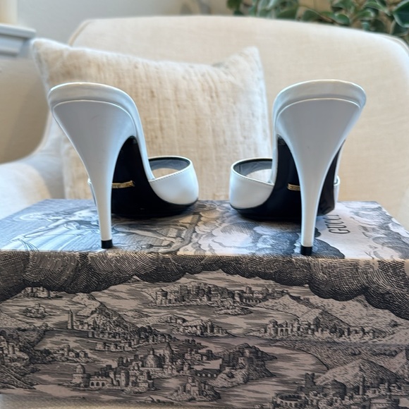 Gucci patent scarlet mule sz 6.5 color White (Authentic) - Picture 5 of 10
